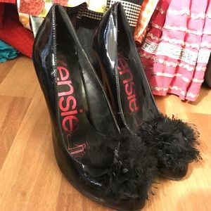 Kenzie Girl Black Patent Pinup Heels 7